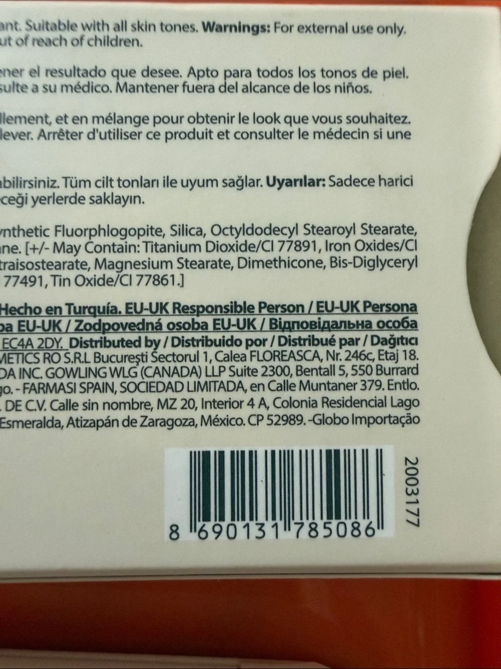 BNIB- Farmasi All-In-One Palette in shade: medium/deep